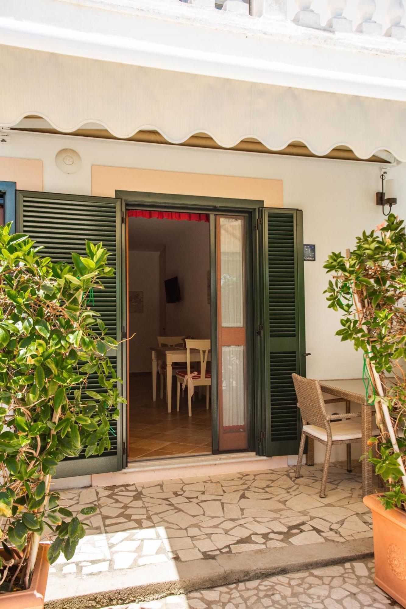 Casa Di Arturo * Ventotene