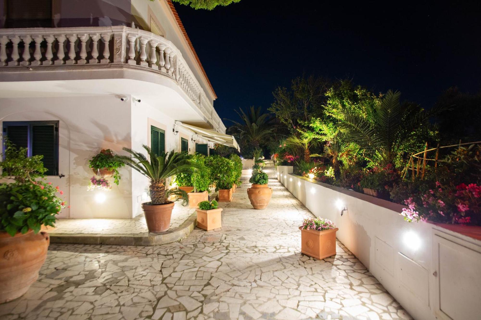 Casa Di Arturo Ventotene
